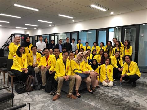 aims ui|Students .